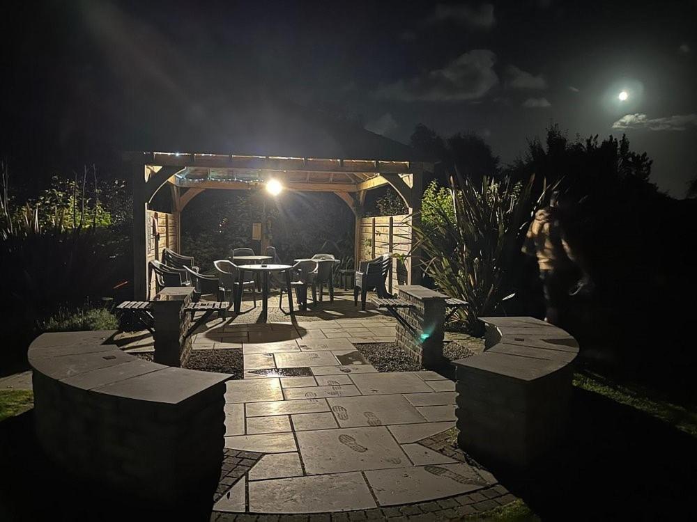 Belle Vista Glamping & Camping York Buitenkant foto
